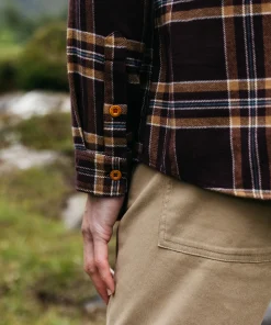 Online Finisterre Men's Beardsmore Shirt BlackCherryCheck