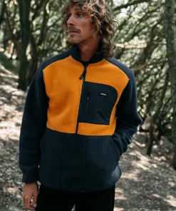 New Finisterre Men's Bolster 1/4 Zip Fleece Navy/HarvestGold