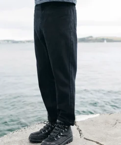 Best Finisterre Men's Breaker 5-Pocket Jean BlackDenim