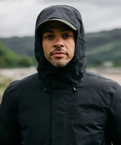 New Finisterre Men's Caelus Waterproof Parka Black