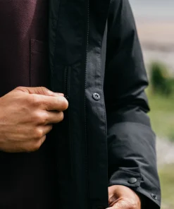 New Finisterre Men's Caelus Waterproof Parka Black