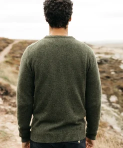 Clearance Finisterre Men's Cavan Pocket Knit Sweater Olive