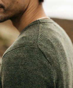 Clearance Finisterre Men's Cavan Pocket Knit Sweater Olive