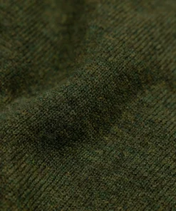 Clearance Finisterre Men's Cavan Pocket Knit Sweater Olive