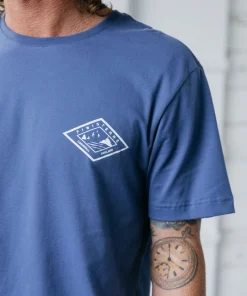 Hot Finisterre Men's Diamond Logo T-Shirt CoastalFjord