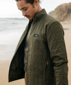 Store Finisterre Men's Firecrest Jacket Olive