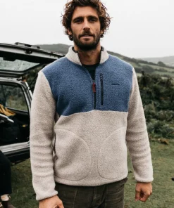Discount Finisterre Men's Hegen 1/4 Zip Wool Fleece CoastalFjord/Oatmeal