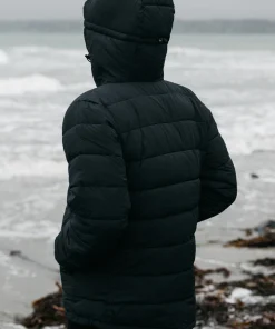 Hot Finisterre Men's Nebulas Insulated Jacket Black