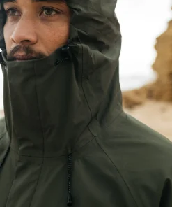 Hot Finisterre Men's Skybird Waterproof Jacket Olive