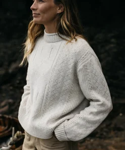 Discount Finisterre Women's Berneray Cable Crew Sweater PebbleGrey