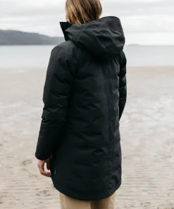 Fashion Finisterre Women's Caelus Waterproof Parka Black