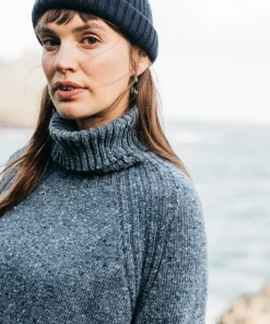 New Finisterre Women's Farne Roll Neck Knit Sweater Indigo