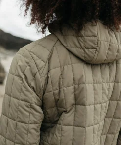 Best Sale Finisterre Women's Firecrest Hooded Jacket WillowGreen