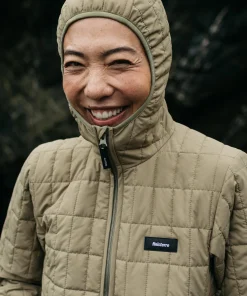 Best Sale Finisterre Women's Firecrest Hooded Jacket WillowGreen