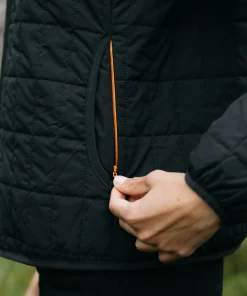 Store Finisterre Women's Firecrest Jacket Black
