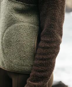 Best Sale Finisterre Women's Hegen 1/4 Zip Wool Fleece WillowGreen/SealBrown
