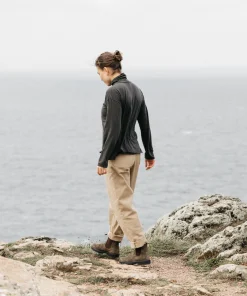 Sale Finisterre Women's Seeker Merino High Neck T-Shirt Raven