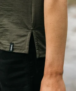 New Finisterre Women's Seeker Merino Scoop Neck T-Shirt Olive