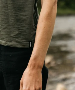 New Finisterre Women's Seeker Merino Scoop Neck T-Shirt Olive